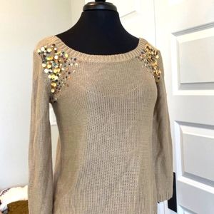 COPY - Super cute gold colored sweater with colorful sequin detail on shoulder